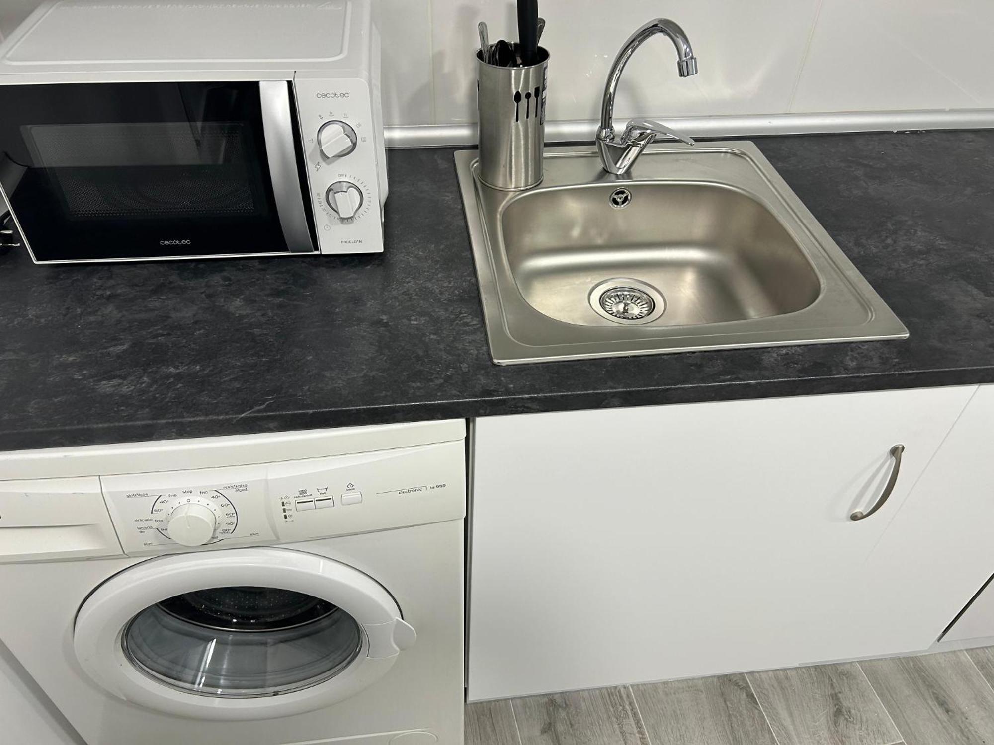 Appartement A Unos Pasos A Paseo Del Prado